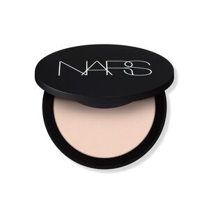 NIB NARS Soft Matte Setting Powder in Cliff